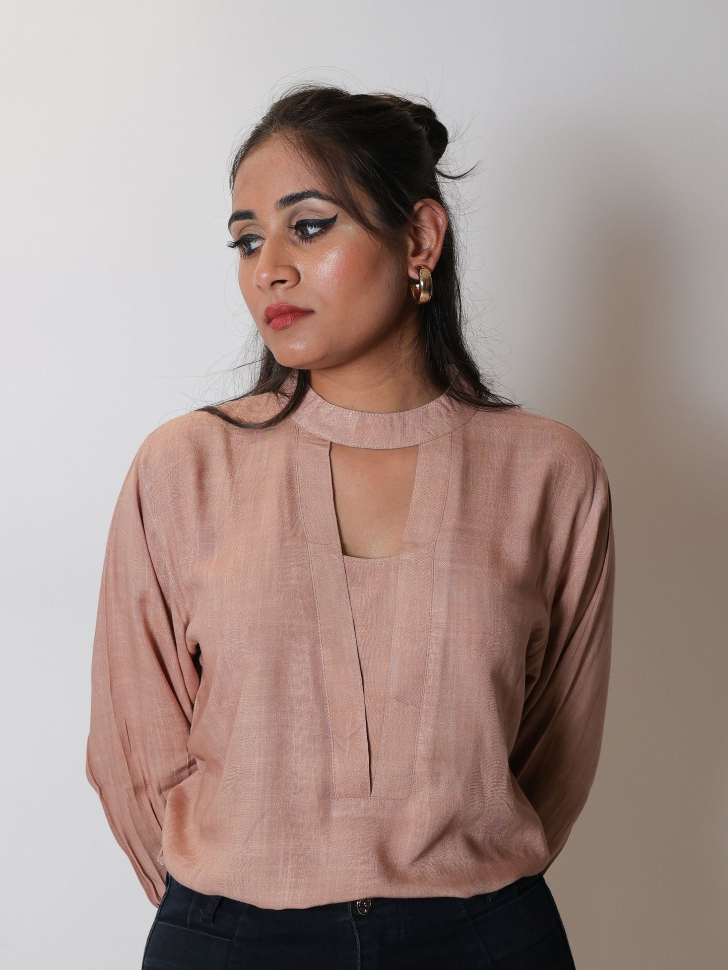 Sandy Brown Long Blouse Top is a gorgeous, smocked sleeve top, with a soft and comfortable feel.